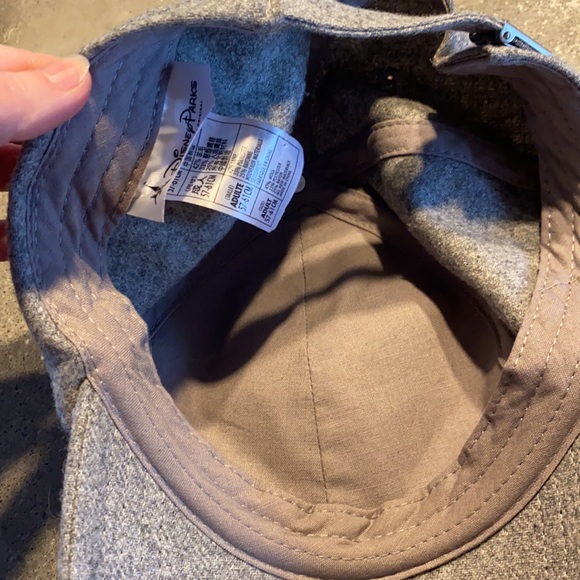 Disney Mickey Mouse fitted hat new no tags - Picture 2 of 5